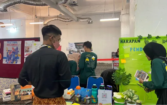 Dokumentasi Compok Literasi 22